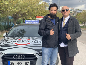 B Sınıfı Otomatik Vites Ehliyet İle Manuel Vitesli Araç Kullanılabilinir Mi? Detaylı Bilgi İçin Bizlerle İletişime Geçebilirsiniz: 0 (232) 388 05 38