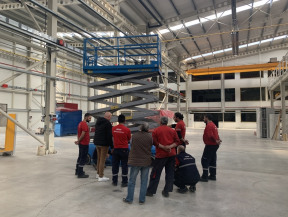 İş makinesi, MANLİFT güvenli sürüş eğitimi operatörlük belgesi ve ücretleri hakkında bilgi almak için bizden bilgi alabilirisiniz. 05322470963 Ayrıca SRC ve Psikoteknik belgeleri için Hasekioğlu.