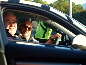 Motosiklet ehliyeti aldıktan sonrası izmir de en kaliteli üstün hizmet. TMF onaylı A sınıfı eğitmenlerle çalışma imkanı. Tek seferde sınav başarısı hasekioğlu'nda!