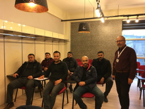 İzmir SRC ve Psikoteknik değerlendirme merkezimizde en iyi eğitmenler eşliğinde öğretim yapılmaktadır.SRC; ODY; ÜDY belgesi alan öğrencilerimizin ders anı.